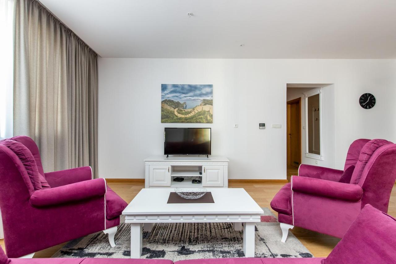 Apartments Lora In Apart-Hotel بودفا المظهر الخارجي الصورة