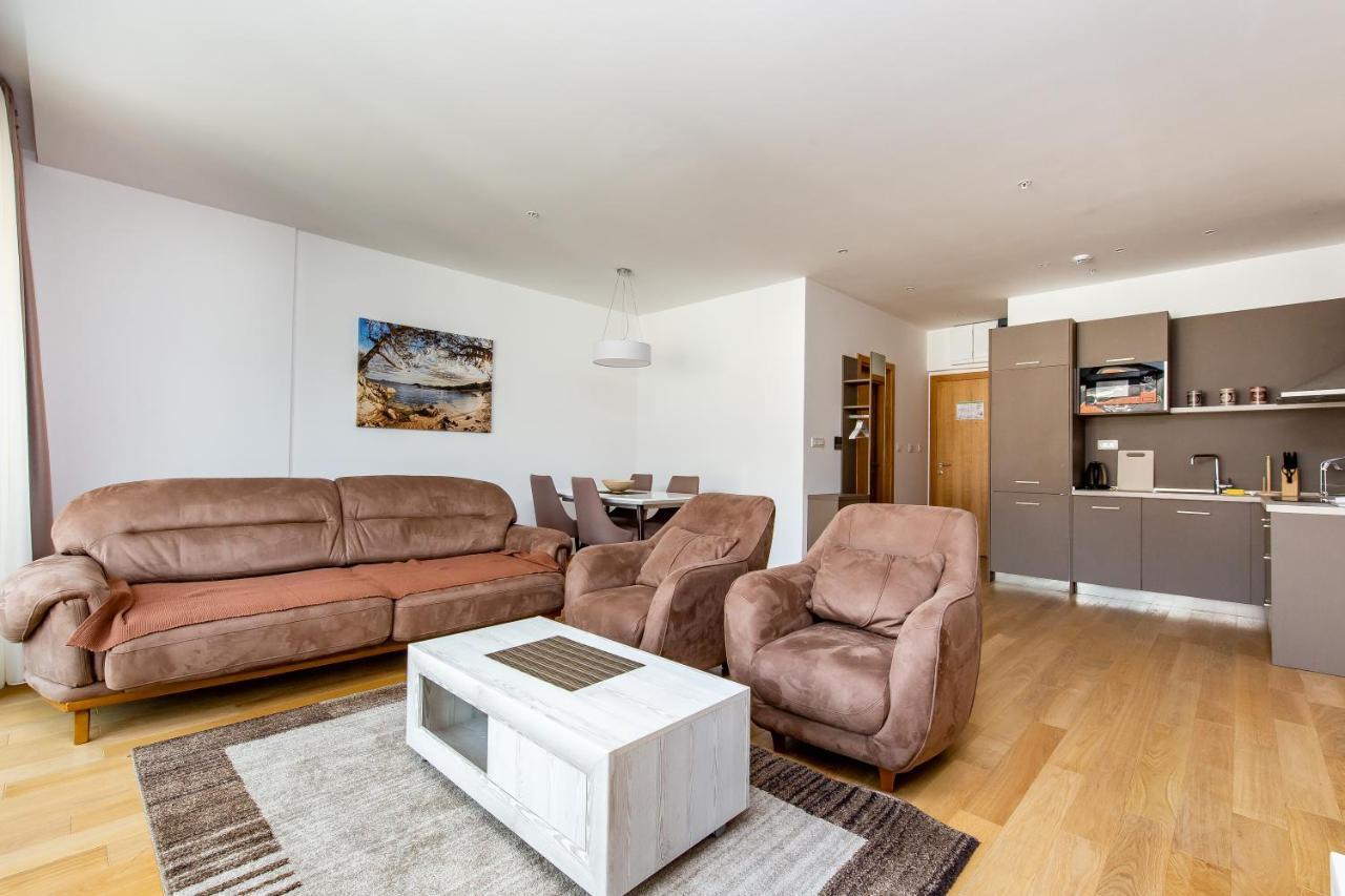 Apartments Lora In Apart-Hotel بودفا المظهر الخارجي الصورة