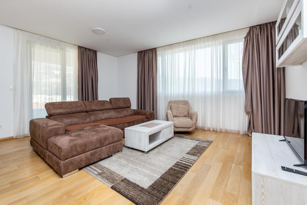 Apartments Lora In Apart-Hotel بودفا المظهر الخارجي الصورة