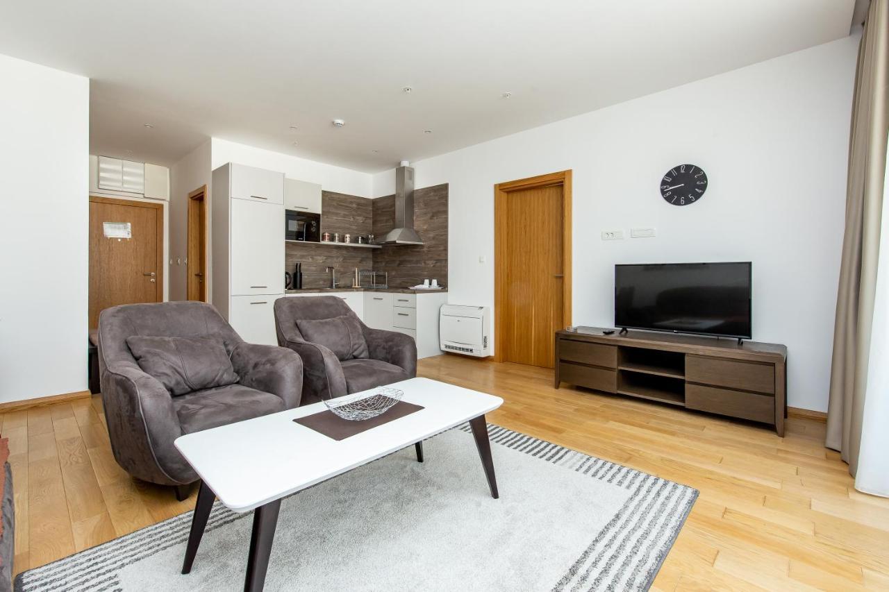 Apartments Lora In Apart-Hotel بودفا المظهر الخارجي الصورة